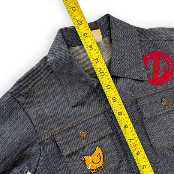 Vintage Girls Sz 8 Jean Jacket ~ Hand embroidered Wizard of Oz characters - Picture 10 of 13